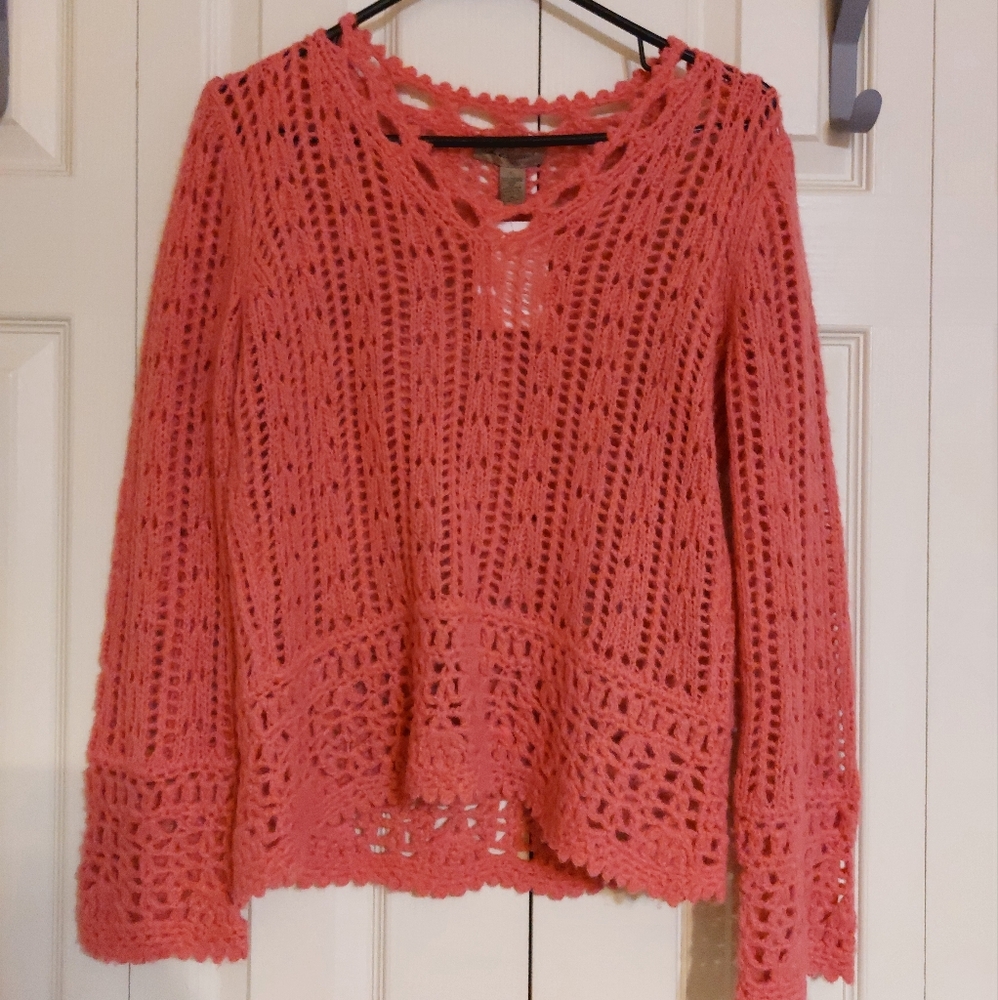 I.E. Relaxed women's size M sweater. Pinkish color